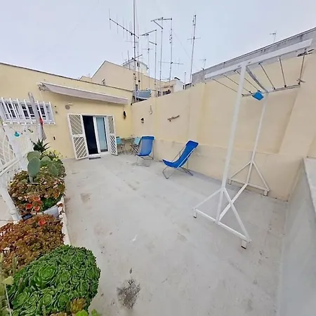 Mado Egnazia Daire *